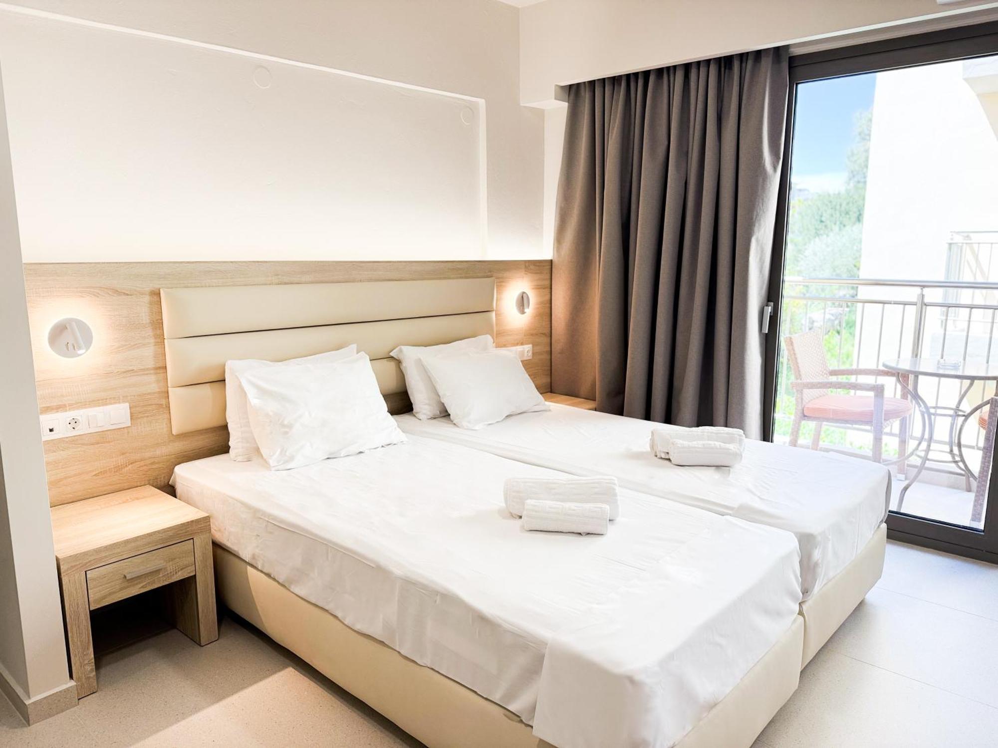 Acropolis Apartments Hersonissos  Zewnętrze zdjęcie